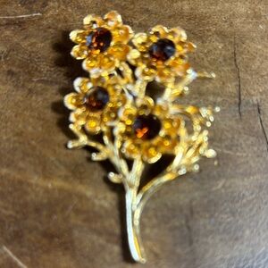 Vintage Gold Tone Brown Rhinestones Flowers on Stem w/ Leaf Pin Brooch